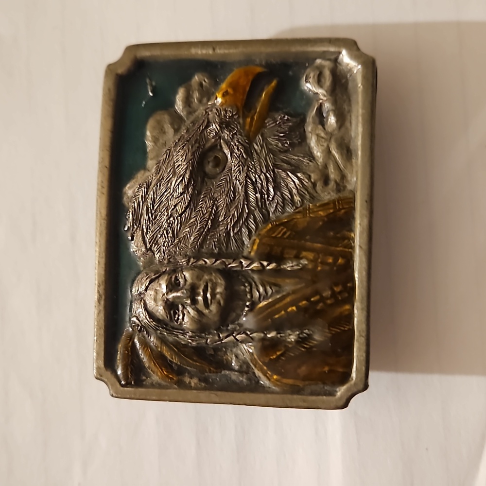 Early 80's youth/women's western motif belt buckle